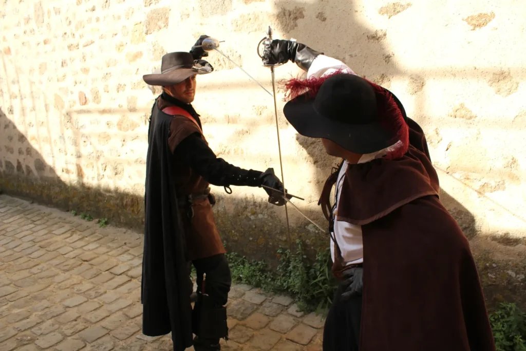 festival citadelle en fête - port louis bretagne - photos passdarm - escrime de spectacle - spectacle d'escrime artistique - costumes - passdarm 2018